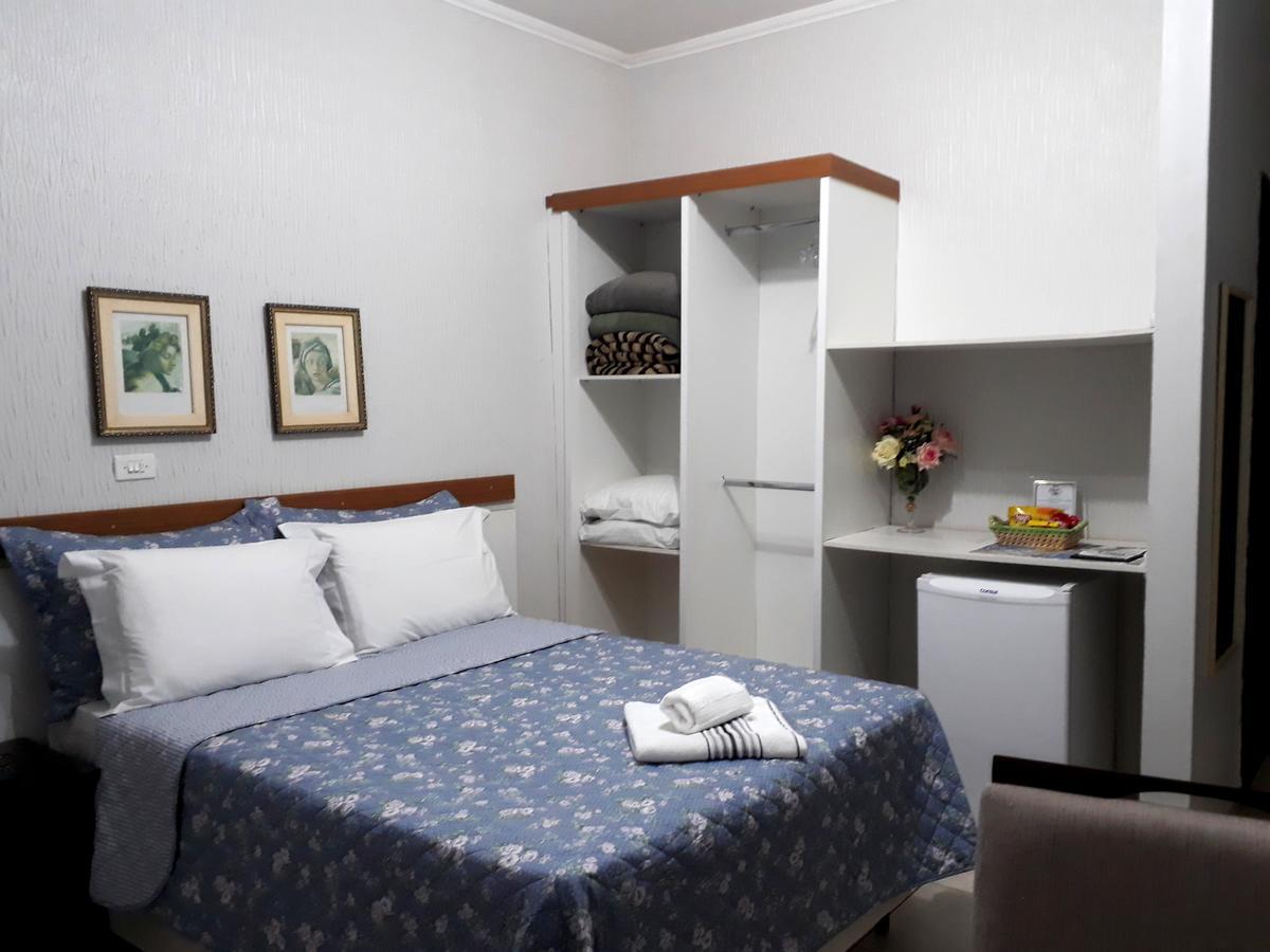 Oasis Park Inn