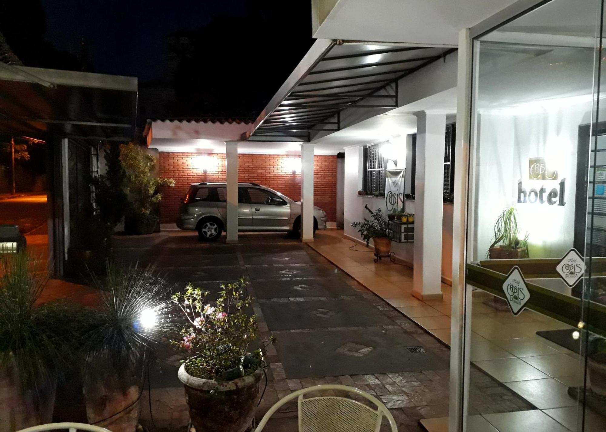 Oasis Park Inn